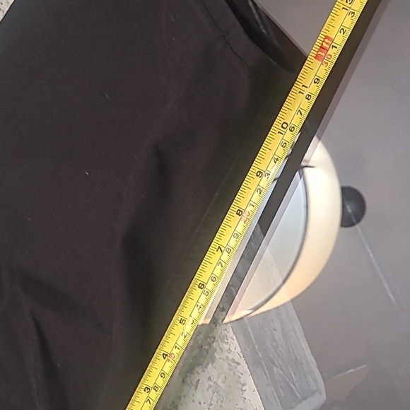 Buffalo Men's Black Jean Bermuda Shorts Like New 33 - Picture 7 of 12